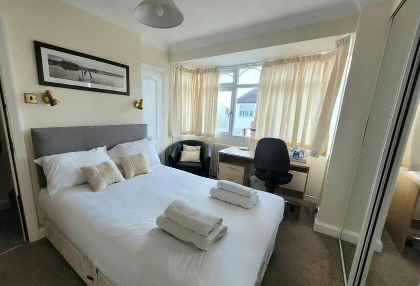 Номер Стандарт Совместная Ванная, Cornerways Guest House