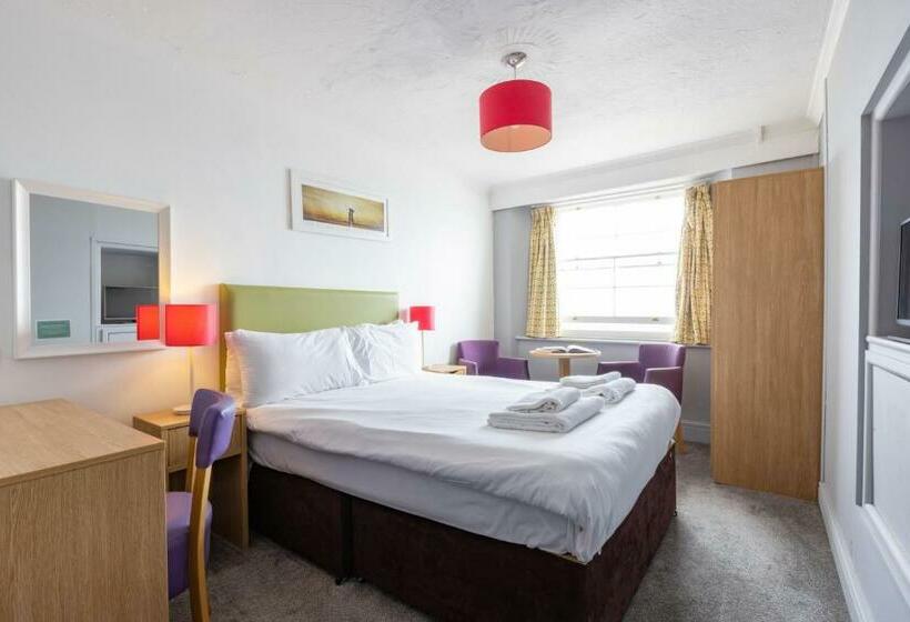 Номер Стандарт, Imperial Hotel Tenby