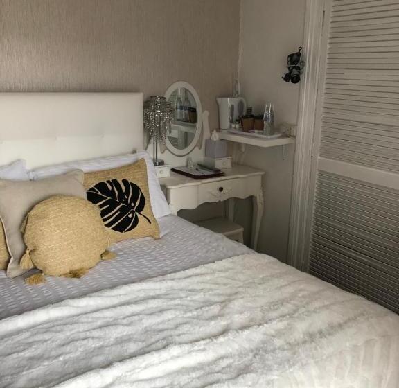 Номер Базовый Совметсный Санузел, Atlantic View B&b
