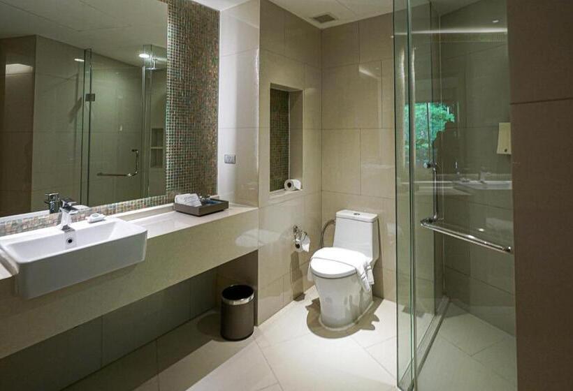 سوییت با استخر, Centara Life Maris Resort Jomtien