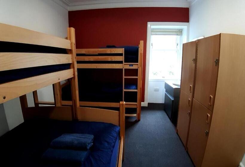 Семейный Номер, Lochranza Youth Hostel