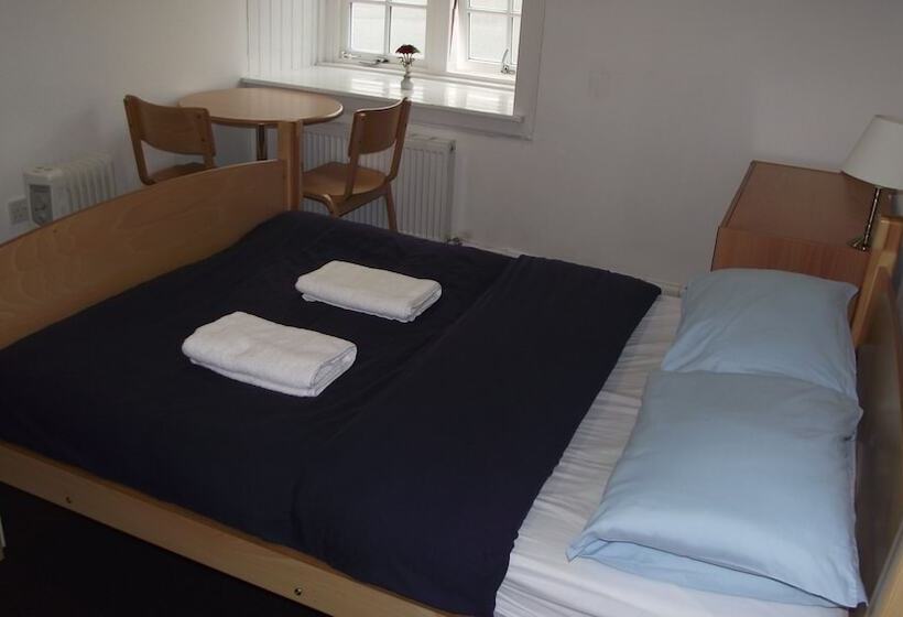 Номер Стандарт, Lochranza Youth Hostel