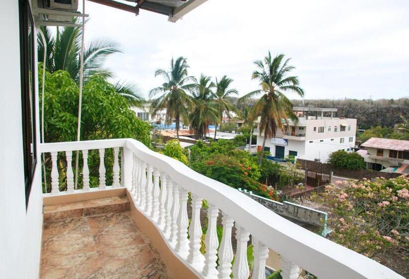 Семейный Номер, Hostal Sir Francis Drake