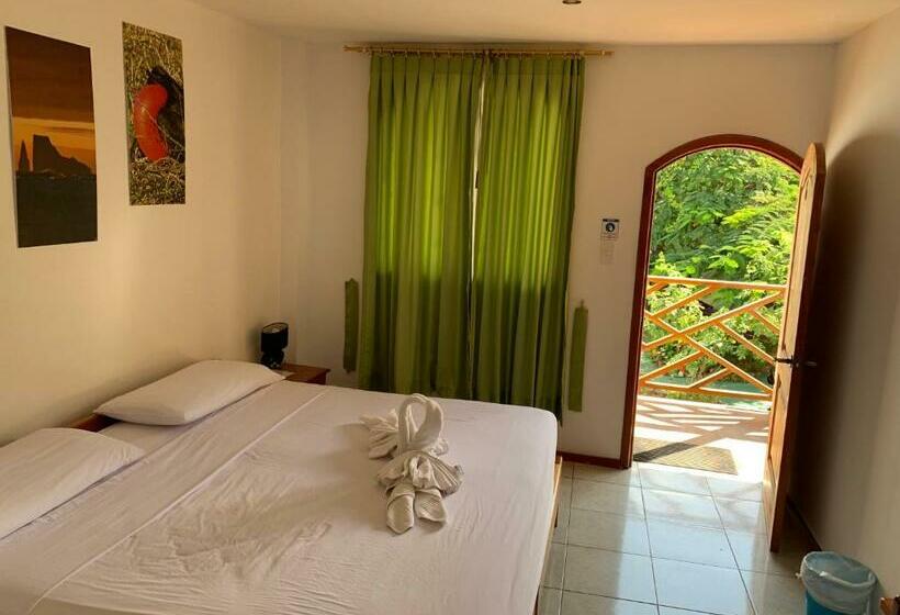 Pokój Standard Łóżko Małżeńskie, Hostal White House Galapagos
