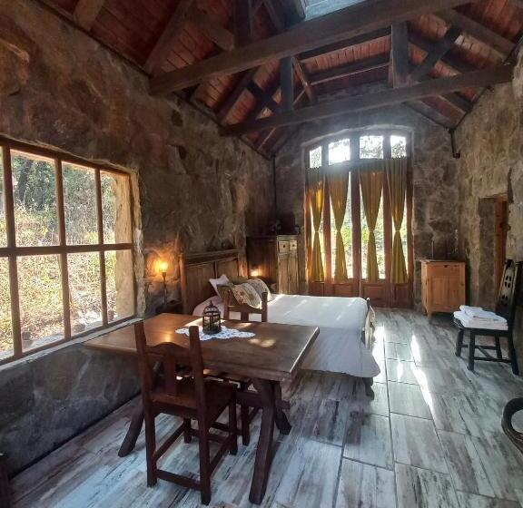 오두막, Casita De Piedra B&b