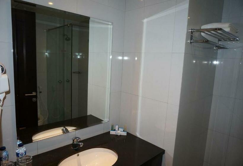 Quarto Deluxe, Brothers Biru Solo Baru
