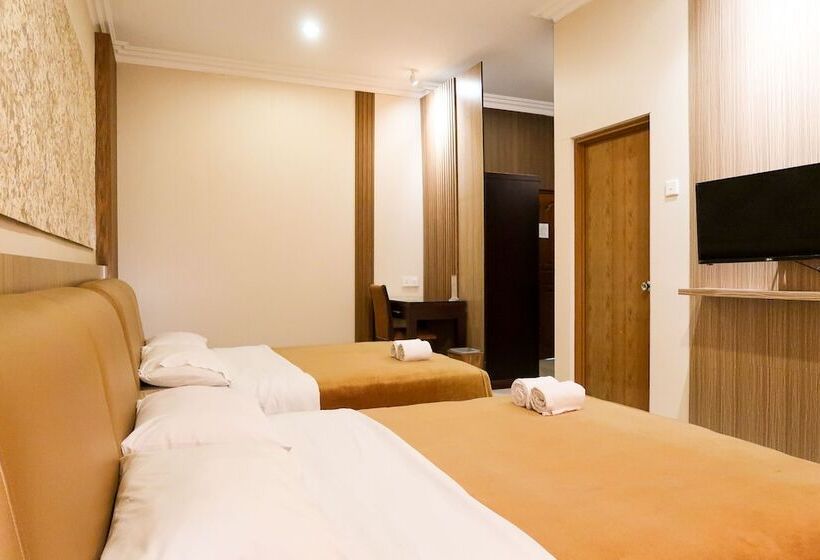Четырехместный Номер Deluxe, Tangko Inn Resort