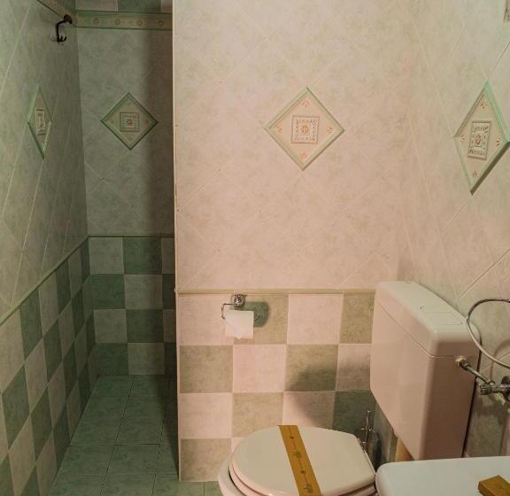 Quarto Triplo Estandar, B&b Villa Erika