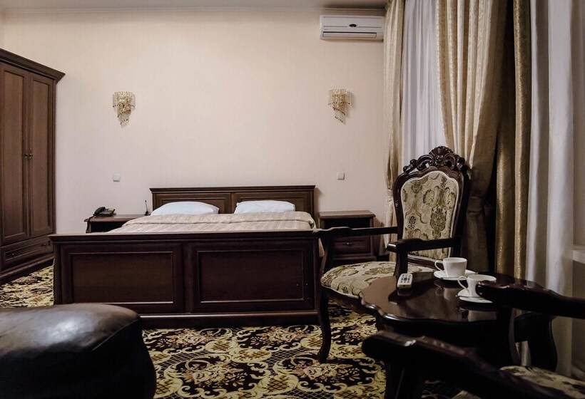 سوییت, Ajour