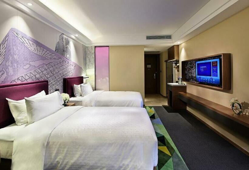 Номер Комфорт, Hampton By Hilton Guangzhou Zhujiang New Town