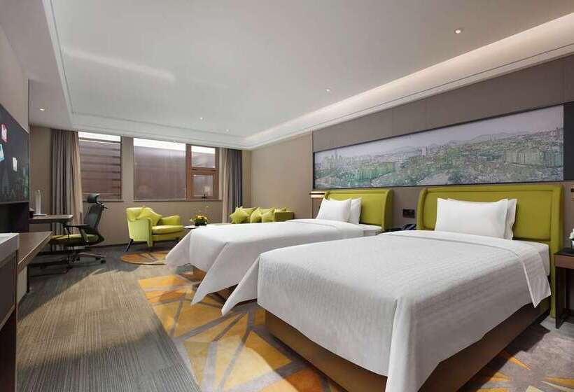 Номер Superior, Hampton By Hilton Guangzhou Zhujiang New Town