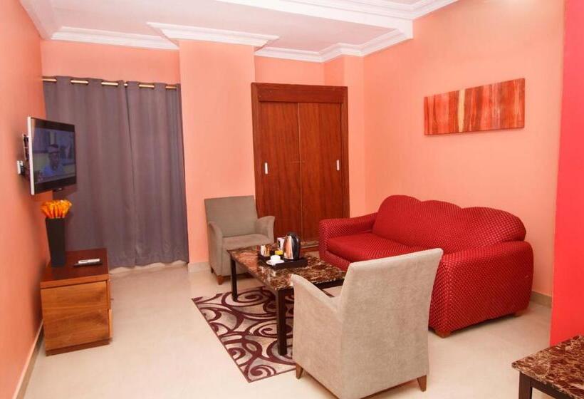 جناح مزوَّد بشرفة, Prestige Suites