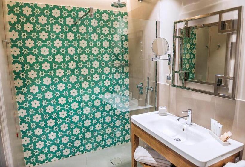 اتاق استاندارد, San Michele