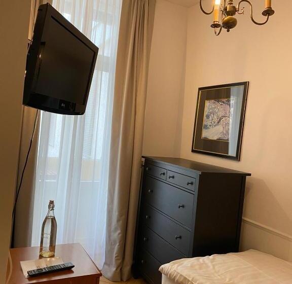 高级单人间, Boutique Hotel Nossek