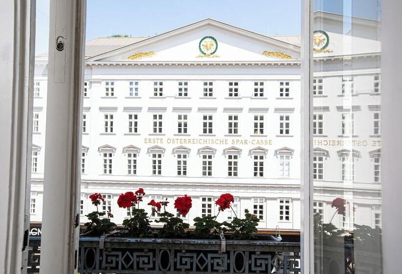 컴포트 스위트, Boutique Hotel Nossek