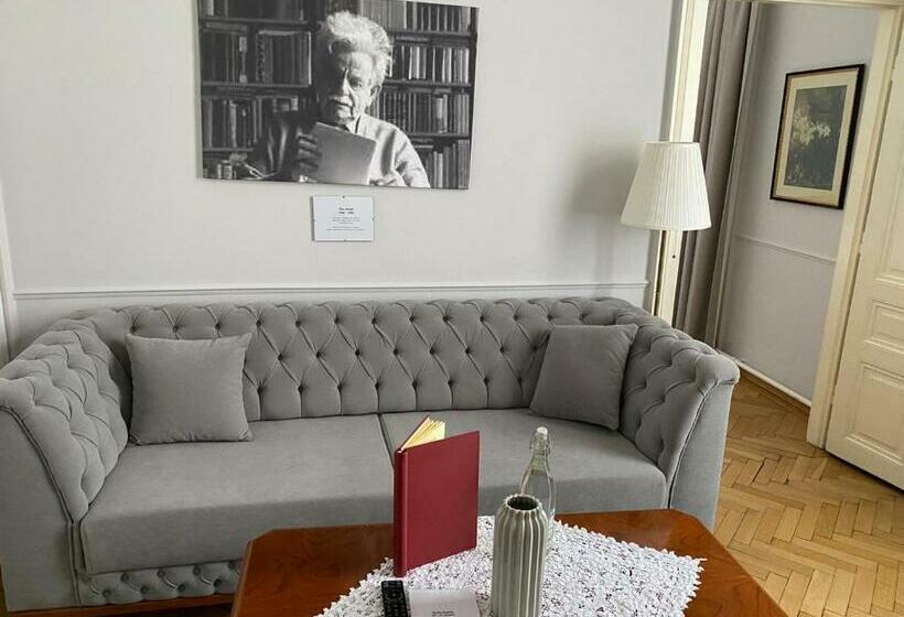 스위트, Boutique Hotel Nossek