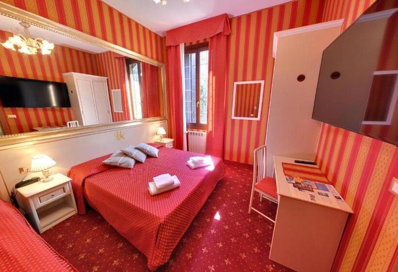 Superior Triple Room, Messner Palace