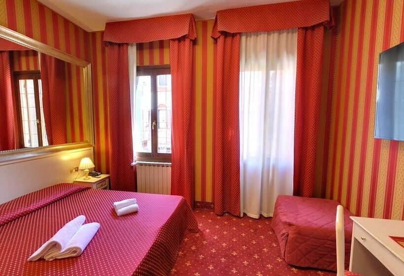 Superior Triple Room, Messner Palace