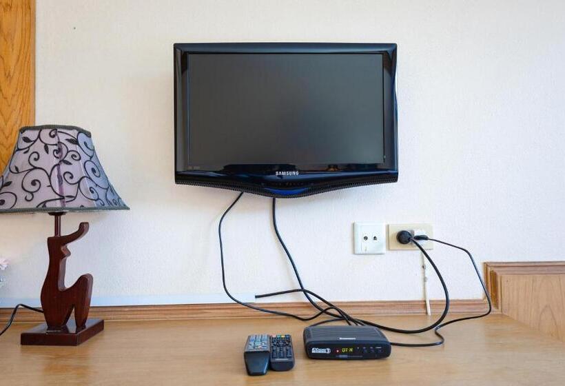 Номер Стандарт Трехместный, Roomquest Golden Triangle Premium Collection