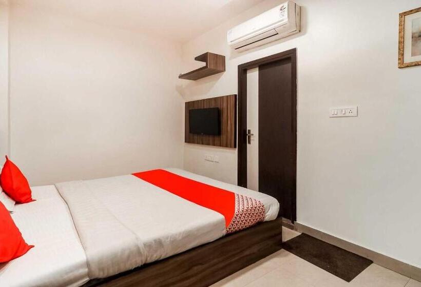 Трехместный Номер Классика, Flagship Hotel Metro View