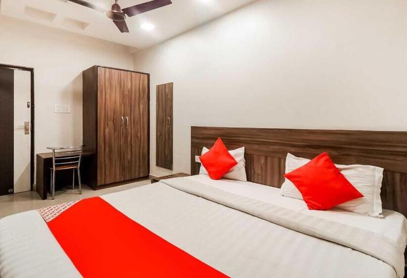 Трехместный Номер Классика, Flagship Hotel Metro View