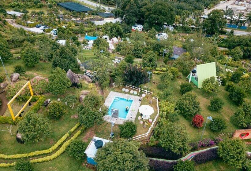 Номер Deluxe Кровать Кинг, Durian Ecolodge