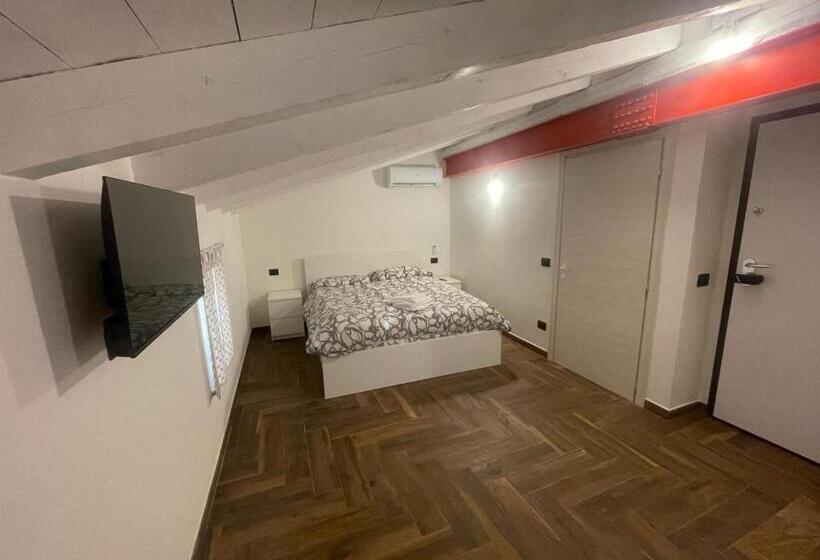 标准间, Casa Borgata