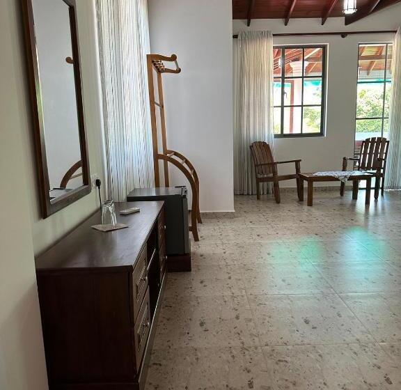 Номер Стандарт Вид на Сад, A   Lili Villa