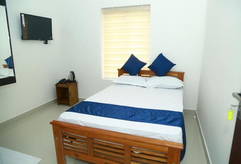 Номер Deluxe, Airport Cochin Royal Residency