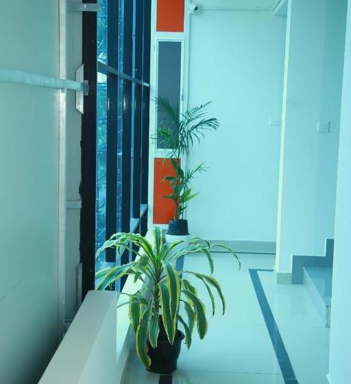 Номер Deluxe, Airport Cochin Royal Residency