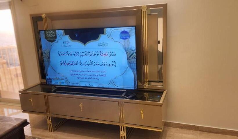 آپارتمان 1 خوابه با تراس, Discover Inn