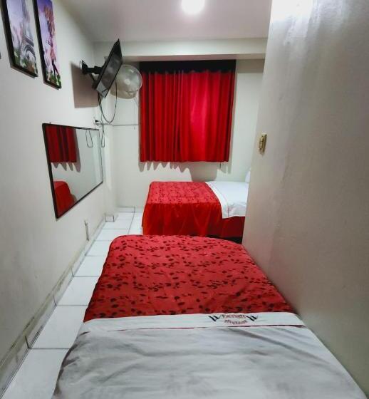 스탠다드 룸, Hostal Paris