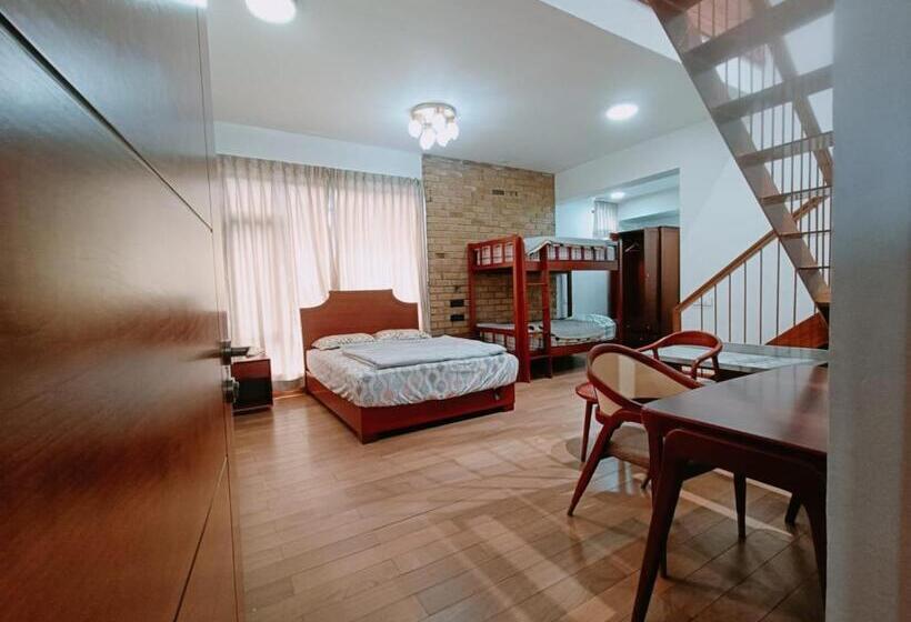 اتاق استاندارد با چشم‌انداز کوهستان, Rs Family Stay