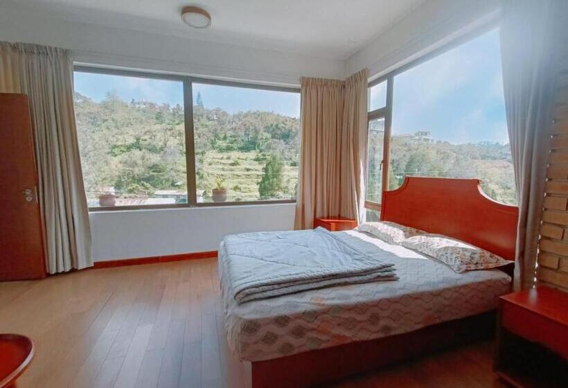 اتاق استاندارد با چشم‌انداز کوهستان, Rs Family Stay