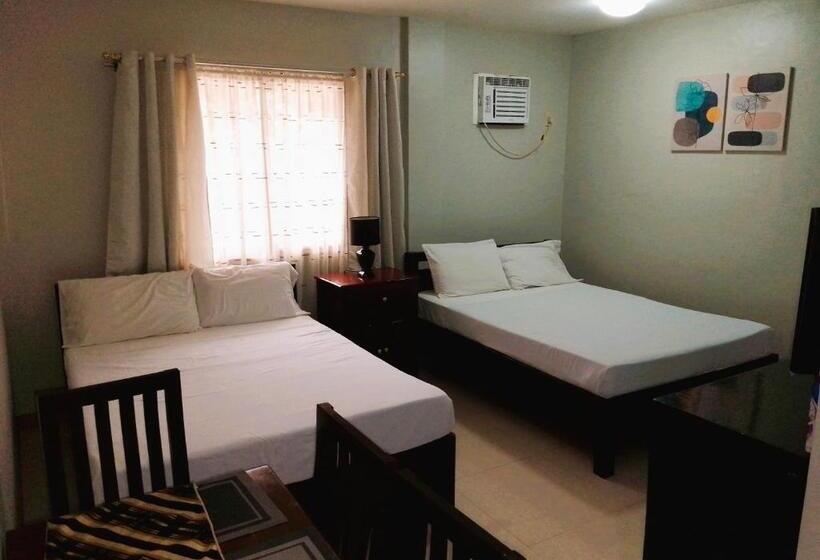 Семейный Номер, Felli`s Guest House