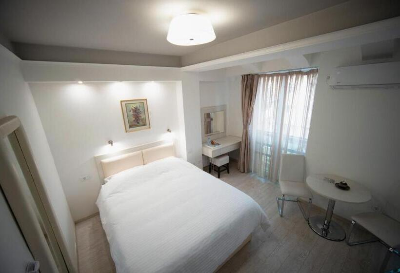 اتاق استاندارد, Sienna Apartments