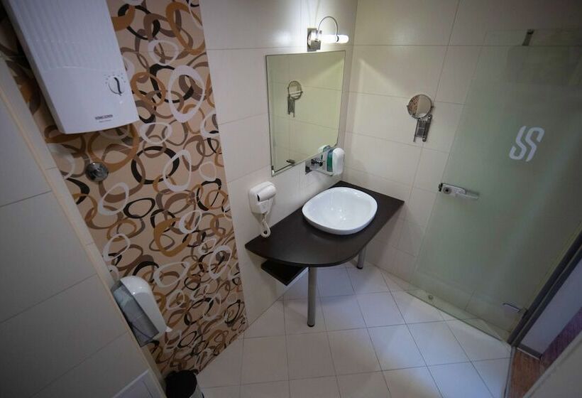 اتاق استاندارد, Sienna Apartments
