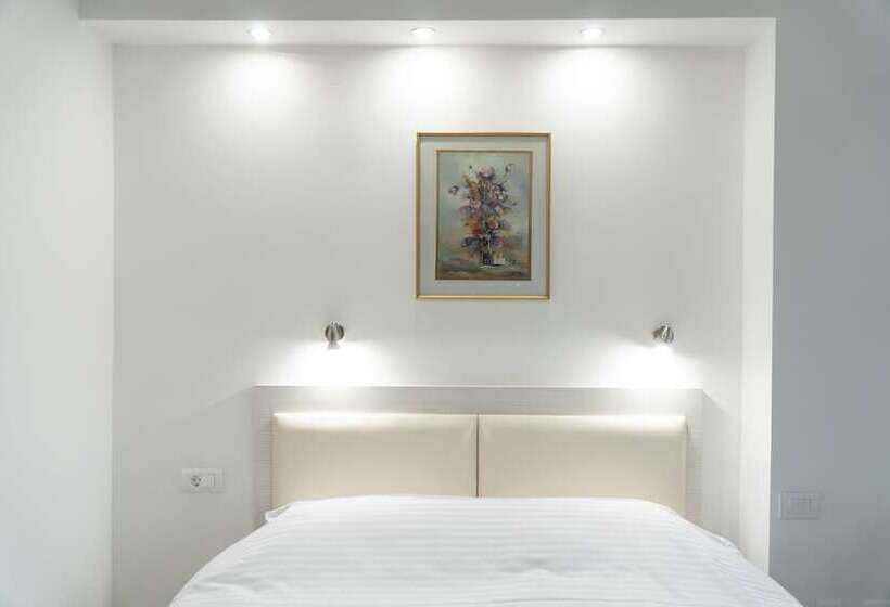 اتاق استاندارد, Sienna Apartments