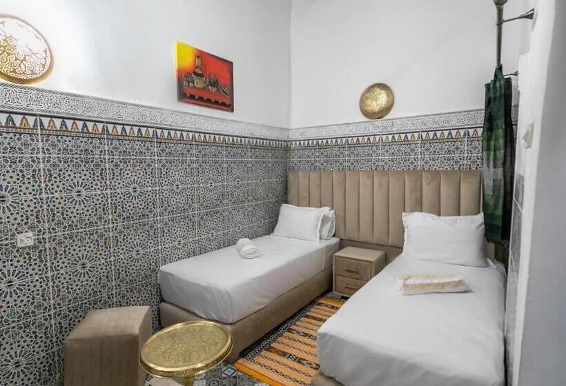 اتاق اکونومی, Riad Fes Lile