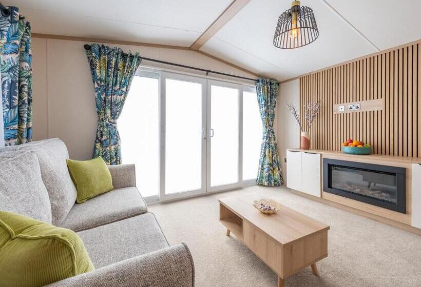 Дом 1 Спальня, Aber Bay Holiday Park