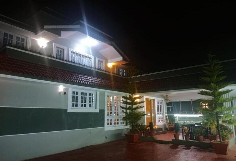 带2个卧室的别墅, Nivi Home Stay