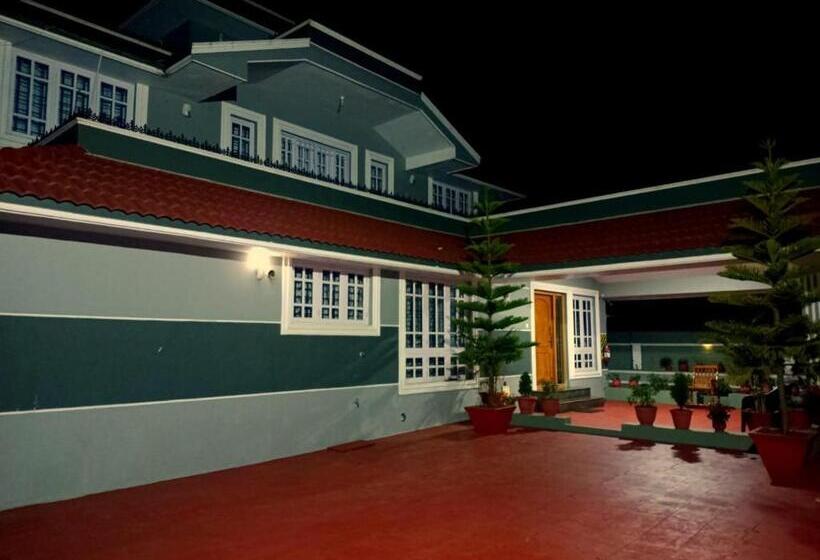 4间卧室的房子, Nivi Home Stay