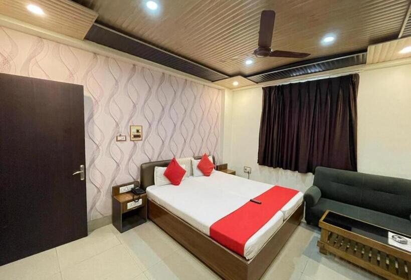 Номер Deluxe, Grg R P International Patna