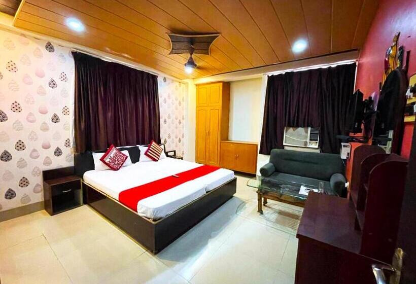 Номер Deluxe, Grg R P International Patna
