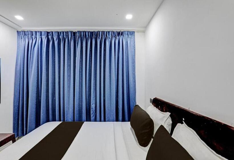 Трехместный Номер Классика, Oyo Hotel Dream 1 Inn