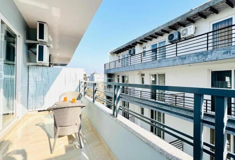 شقة سوبريور غرفة واحدة, Zen Suites   Golf Course Road Gurgaon