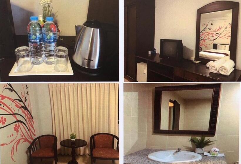 اتاق سوپریور با چشم‌انداز شهر, Naka Guest House