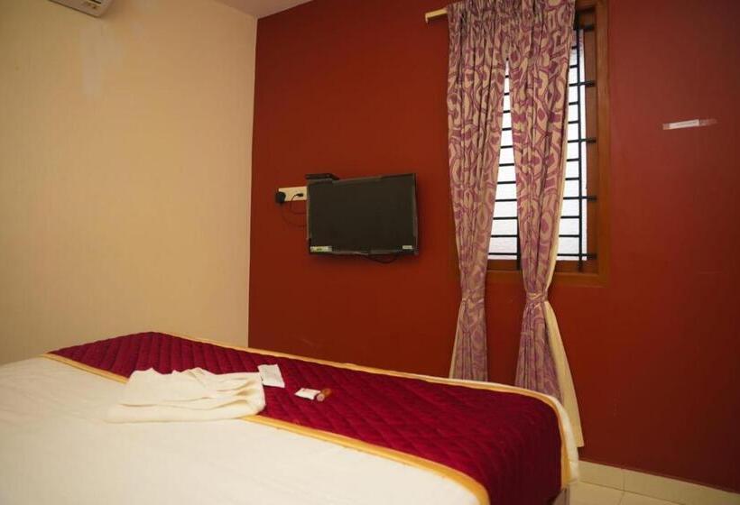 Family Suite, Vs Heritage Inn