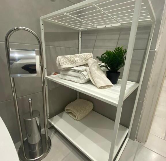 اتاق استاندارد چهار تخته, La Marchesina House