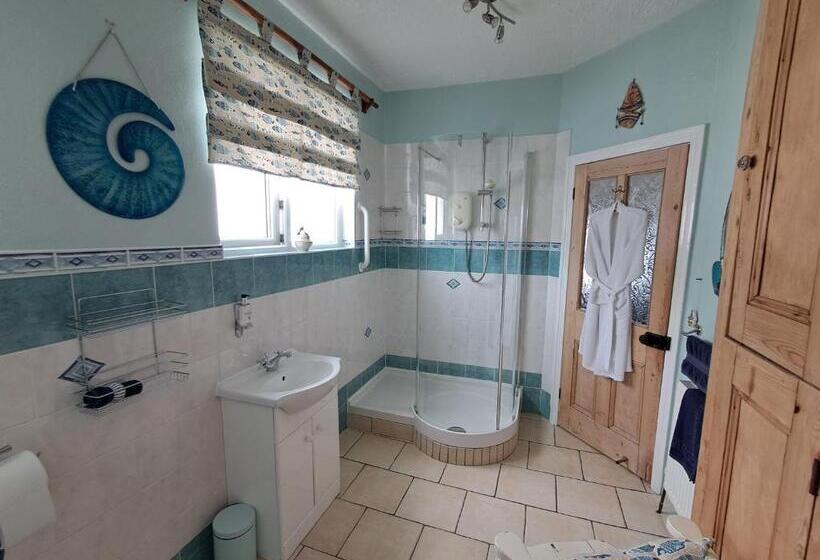 Номер Стандарт Вид на Море, Wild Air Guest House